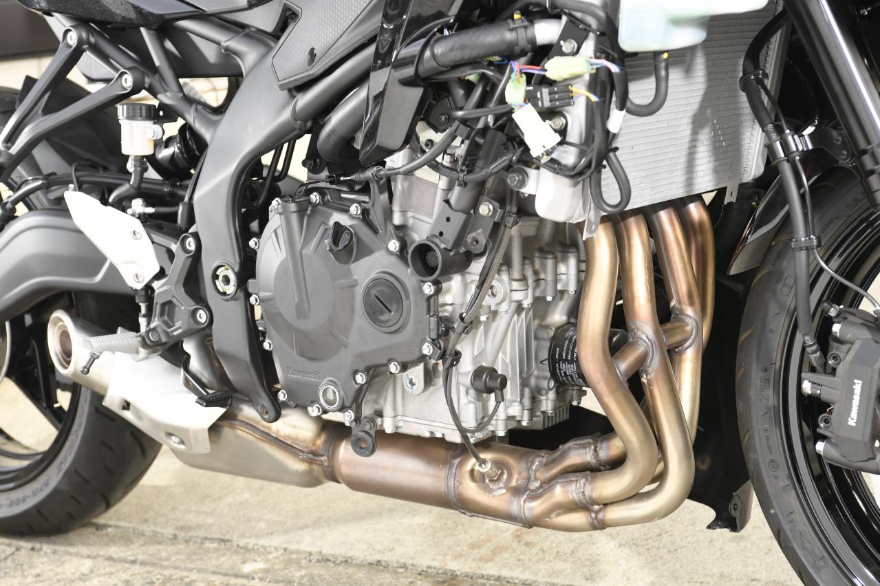 社外製マフラーとカワサキ Ninja ZX-25Rの相性】SP忠男のパワー