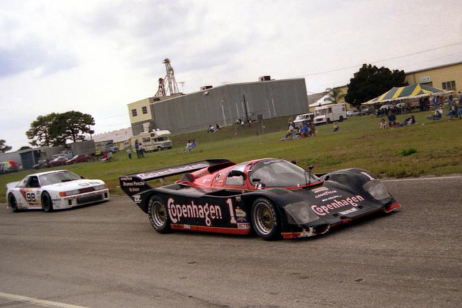 Slot it 1/32 ｽﾛｯﾄｶｰ CA25f◇PORSCHE 962 IMSA #1/A. J. Foyt 、Hurley