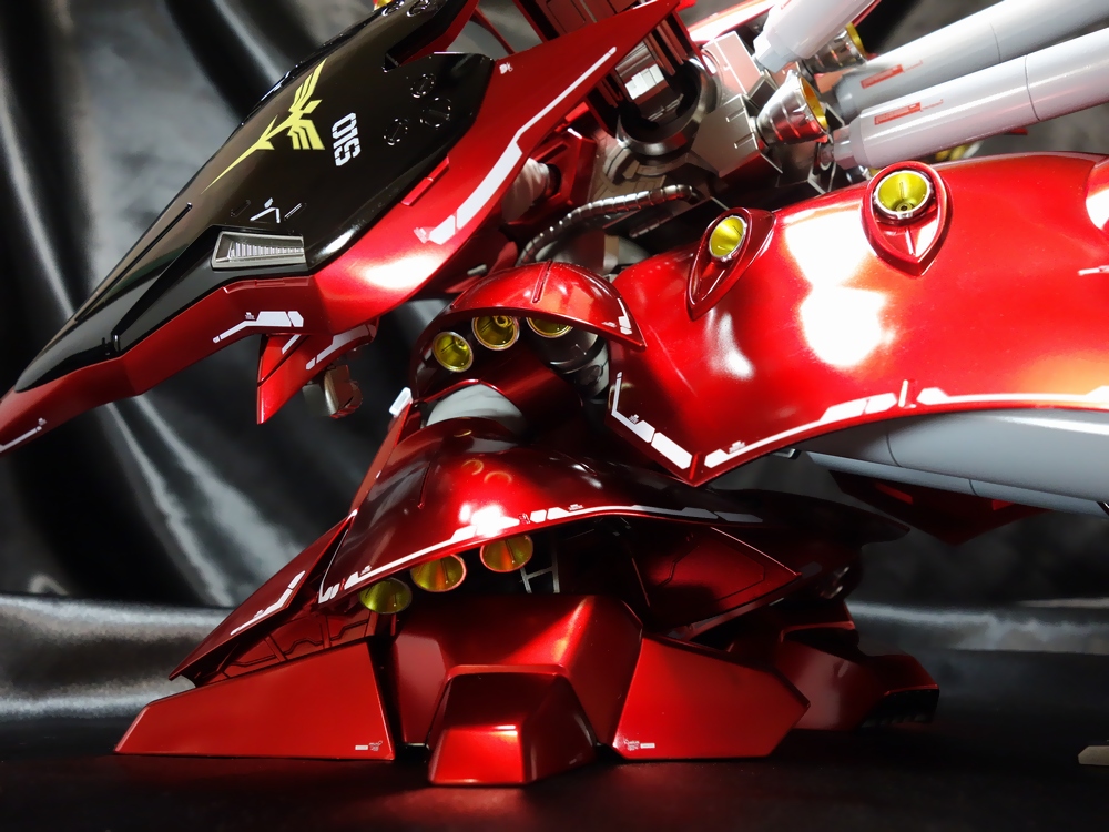 チタニウムフィニッシュテイスト全塗装【プレシャス完成品】バンダイ