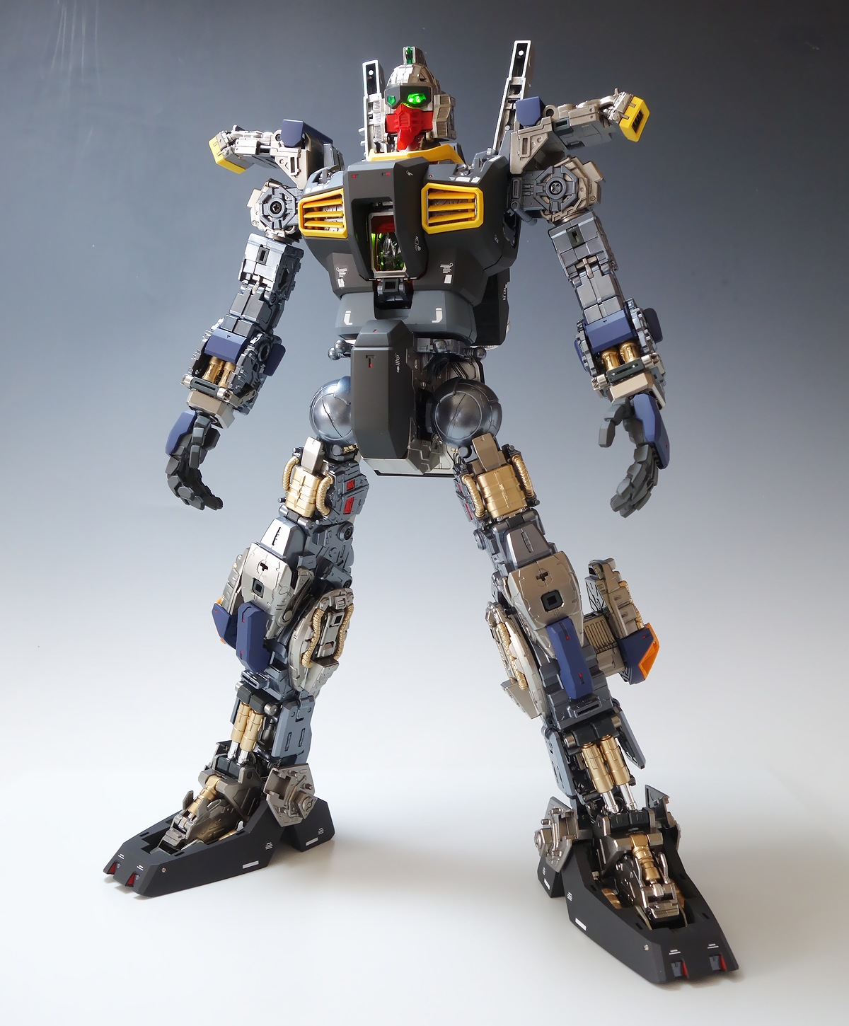 全塗装【プレミアムプラス完成品】バンダイ PG 1/60 ガンダムMk-II