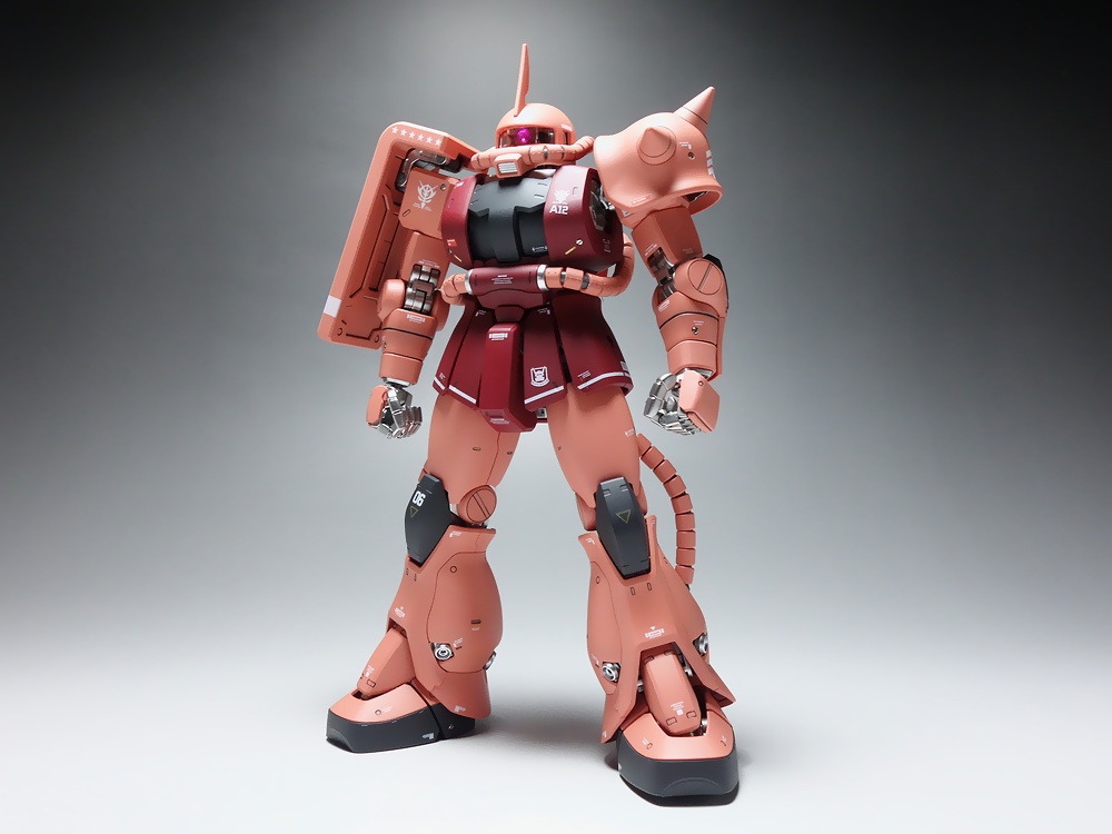 全塗装【プレミアムプラス完成品】バンダイ MG 1/100 シャア専用ザクII
