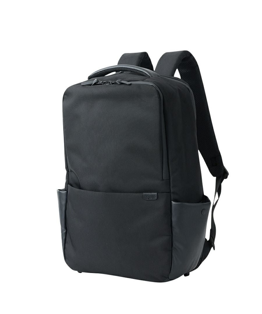 商品詳細 - 【公式限定/ 大容量】多機能スクエアリュック/Cliente