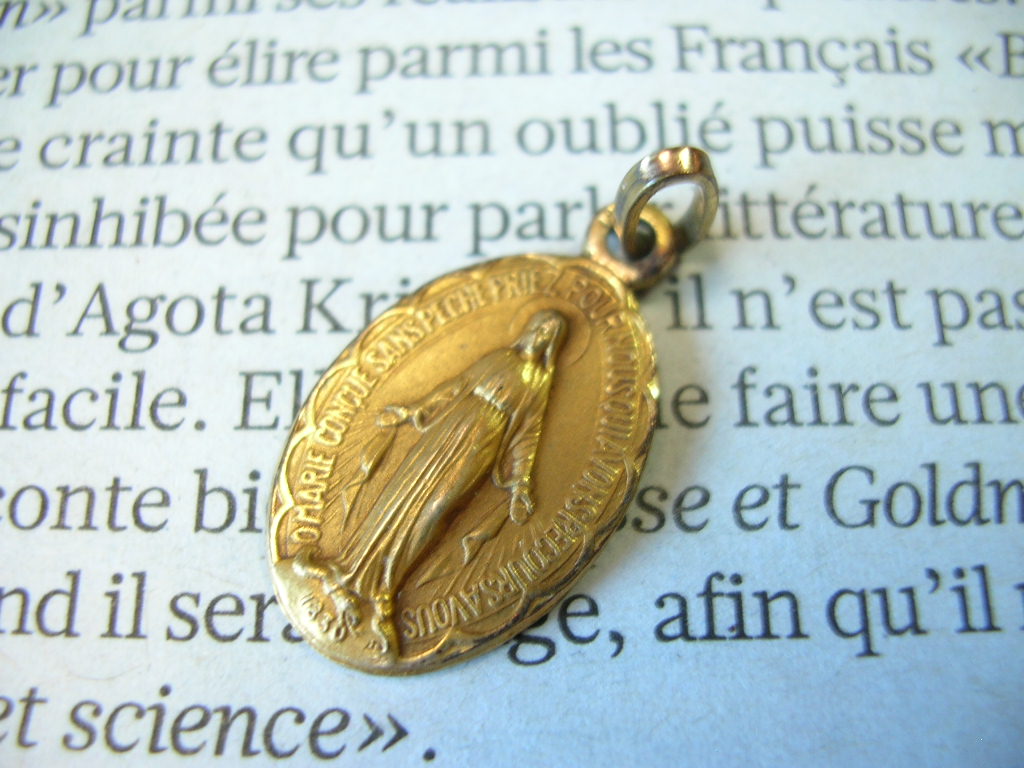 不思議のメダイ・フランスアンティークチャーム