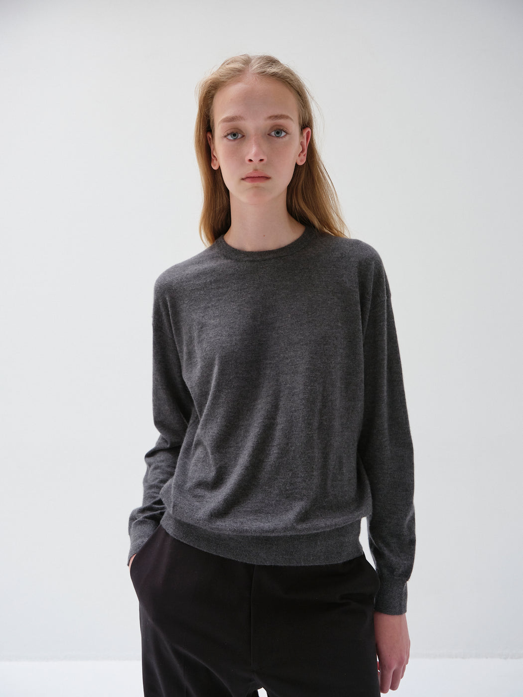 ウーステッドカシミヤ 150 クルーネック, Top Gray – cash & barba