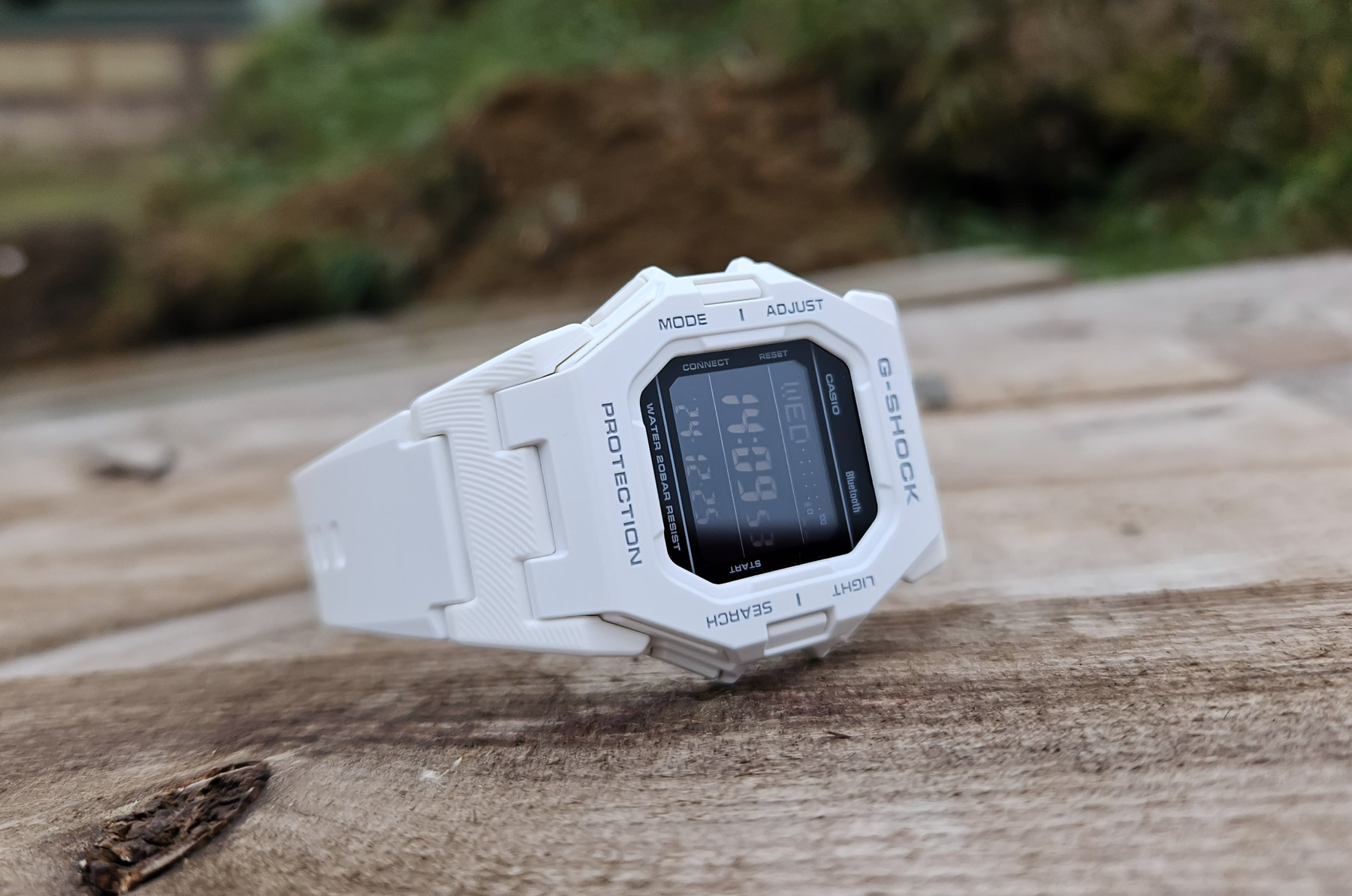 G-SHOCK Review: GD-B500-7 with a Step Tracker – A Japanese