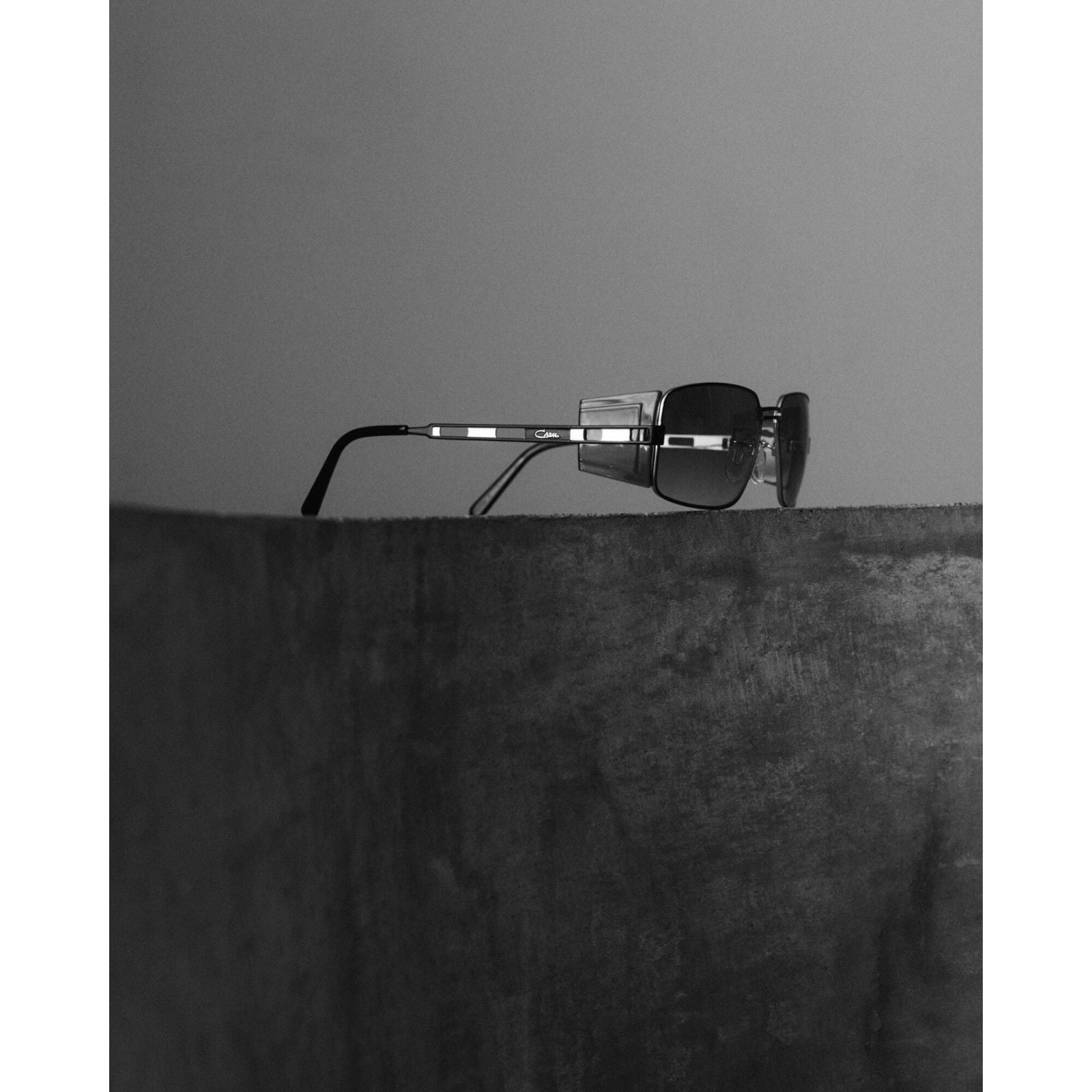 9097 | エイトオプティク