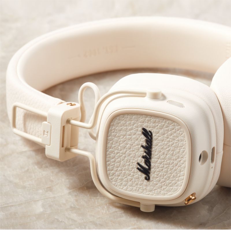 Marshall Major V Cream On-Ear Bluetooth Headphones | CB2 Canada