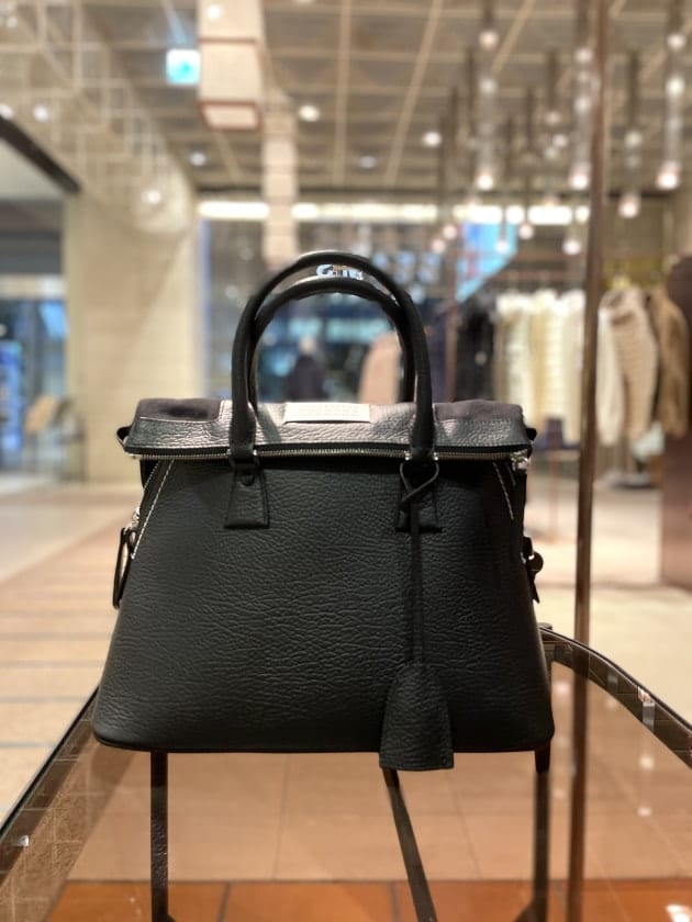 Maison Margiela＞『5AC』を紐解く。｜ビームス ハウス 丸の内｜BEAMS