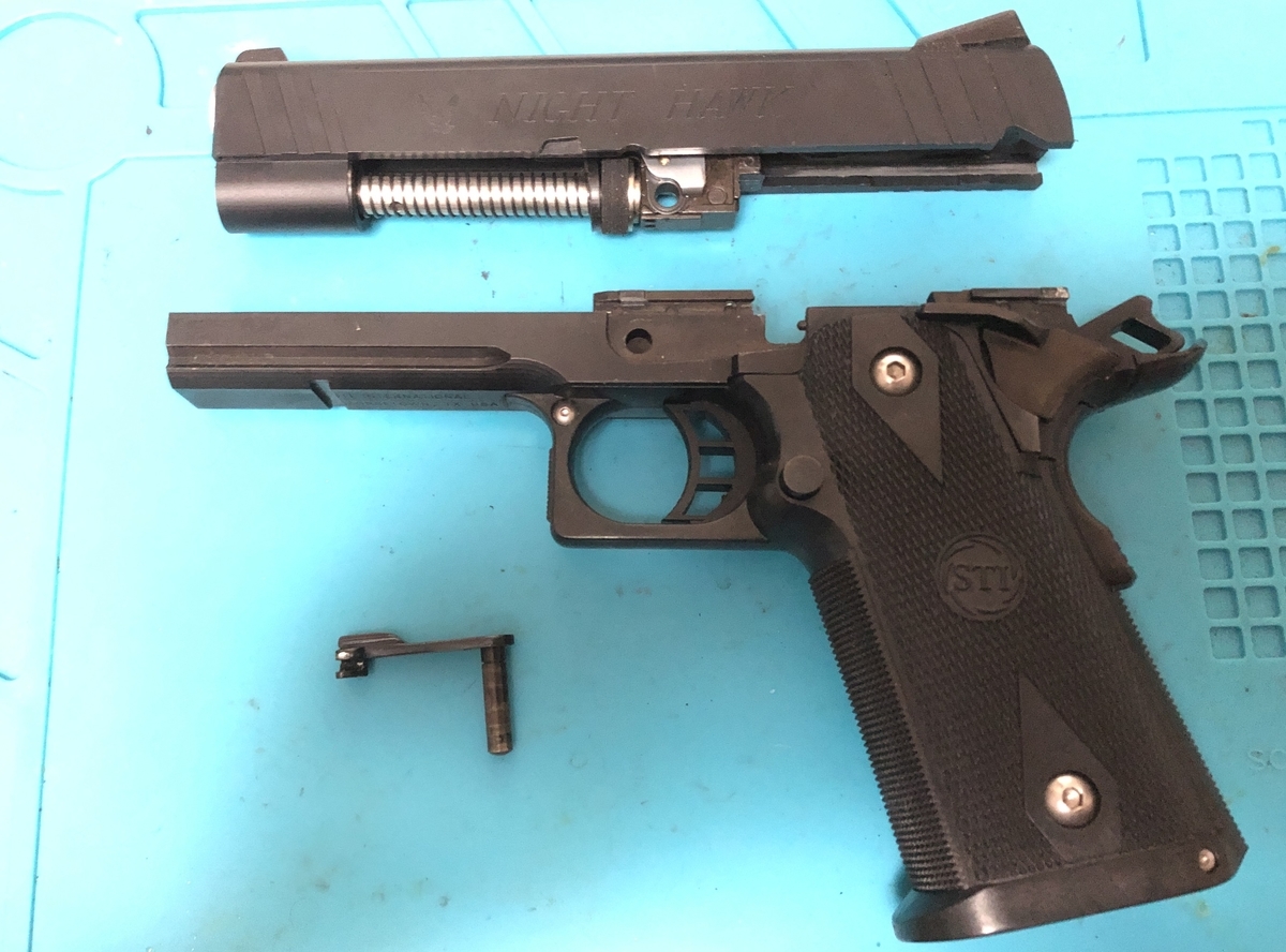 KSC STI 2011 new ナイトホーク4.3 レースメカタイプのスライドを分解