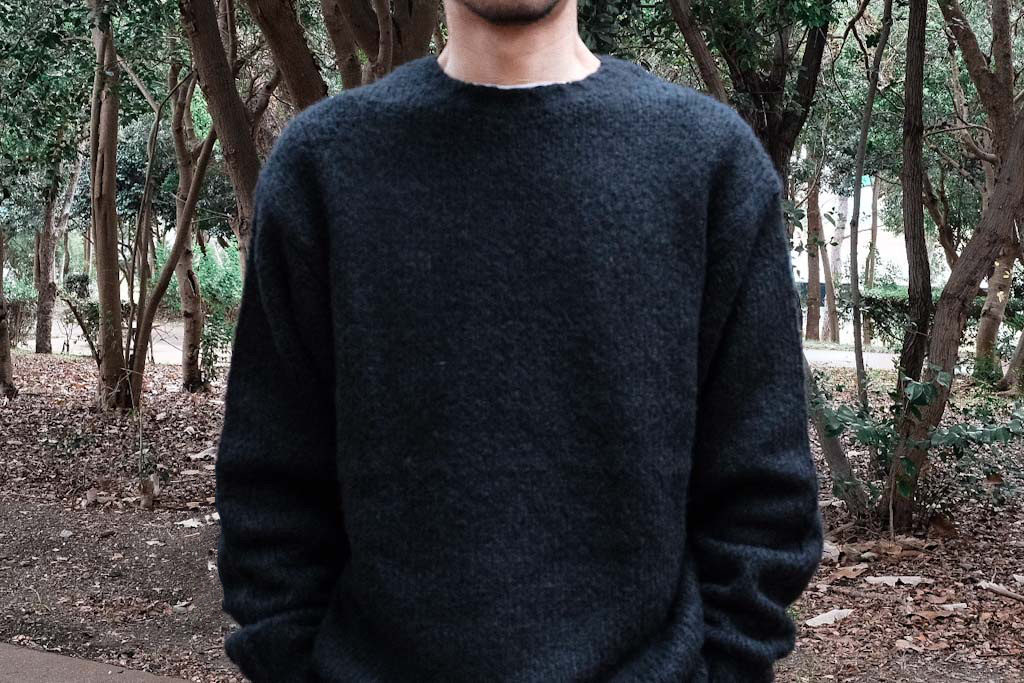 お洒落ニット】H BEAUTY&YOUTHのクルーネックニットをレビュー