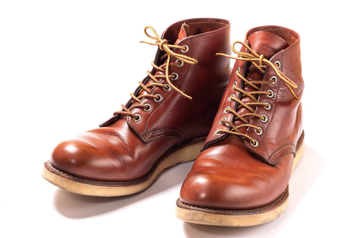 王道ワークブーツのプレーントゥモデル〜レッドウィング9105 経年変化