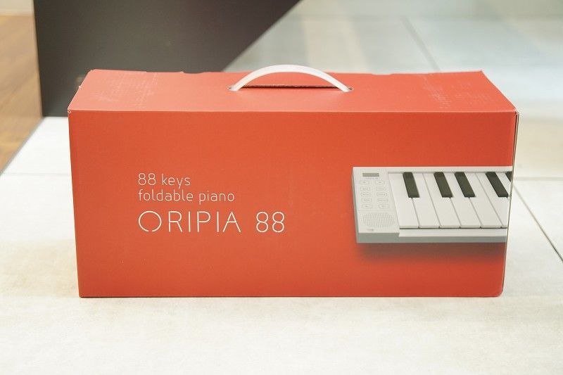 折りたたみ電子ピアノ【ORIPIA 88】の実力やいかに。小型で軽量、音質
