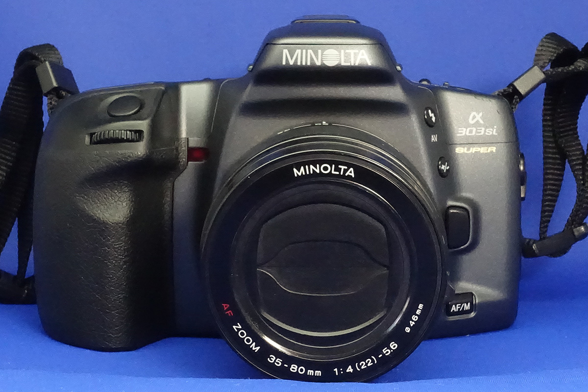 駄カメラ感覚の『α303si SUPER』 - フォト・ディレッタント