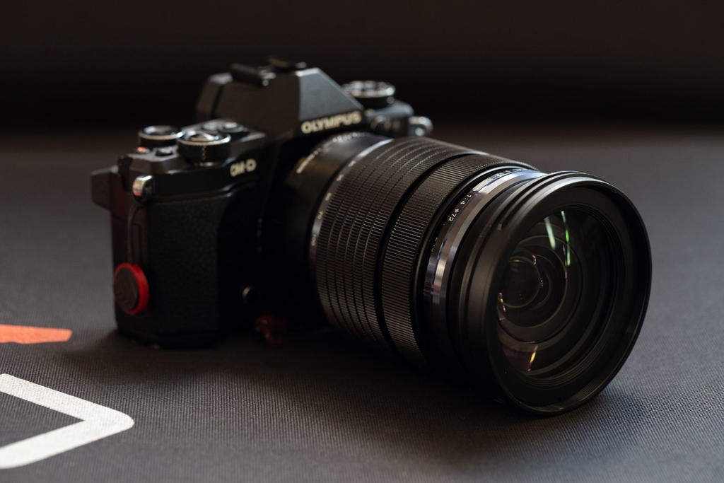 OLYMPUS M.ZUIKO DIGITAL ED12-100mm F4.0 IS PROを買いました