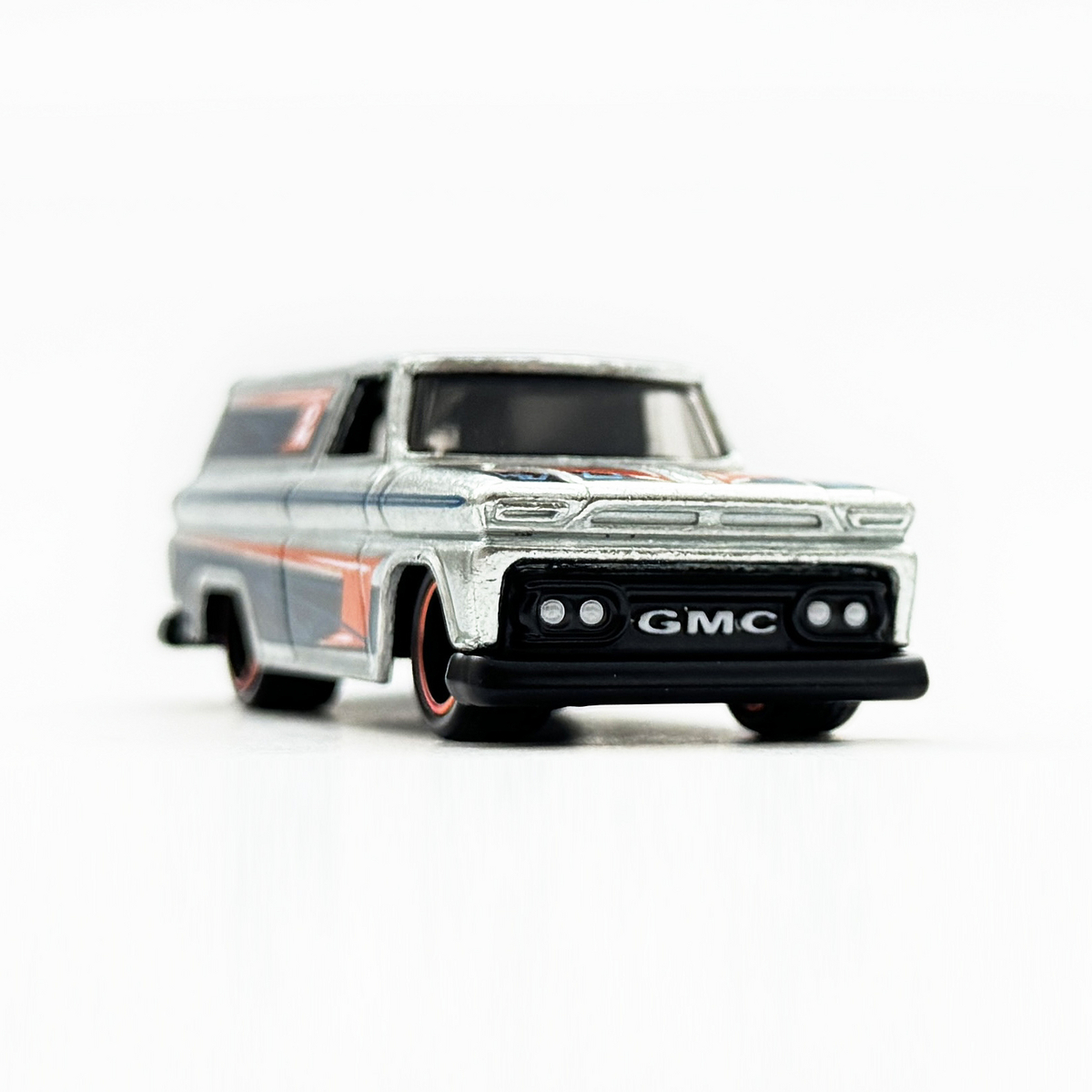 64 GMC PANEL - 増えすぎたミニカーに愛を捧ぐ