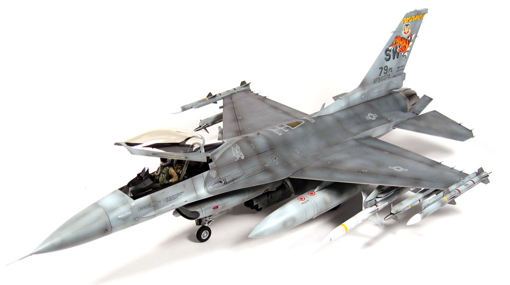 1/32 タミヤ F-16CJ ファイティングファルコン - プロモデラー