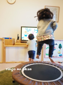 DWE】トランポリン用DVD『JUMP AND SING』を買ってみた。 - りんごの学習。