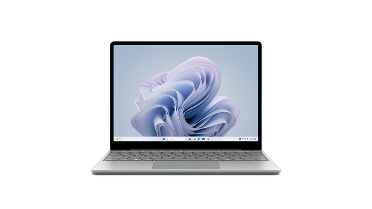 Surface Laptop Go 3を購入(12.4 インチ、タッチスクリーン、i5