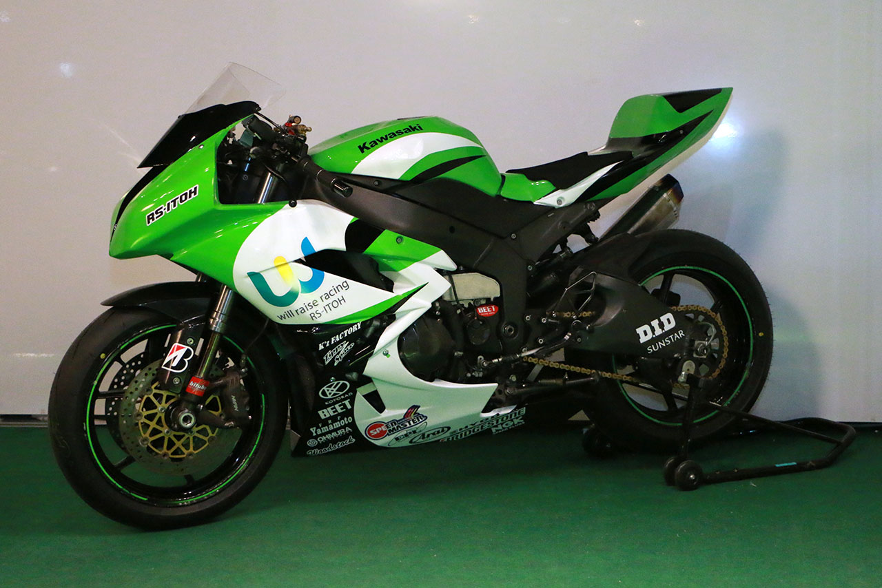 和田留佳が駆るST600仕様のカワサキNinja ZX-6R | autosport web