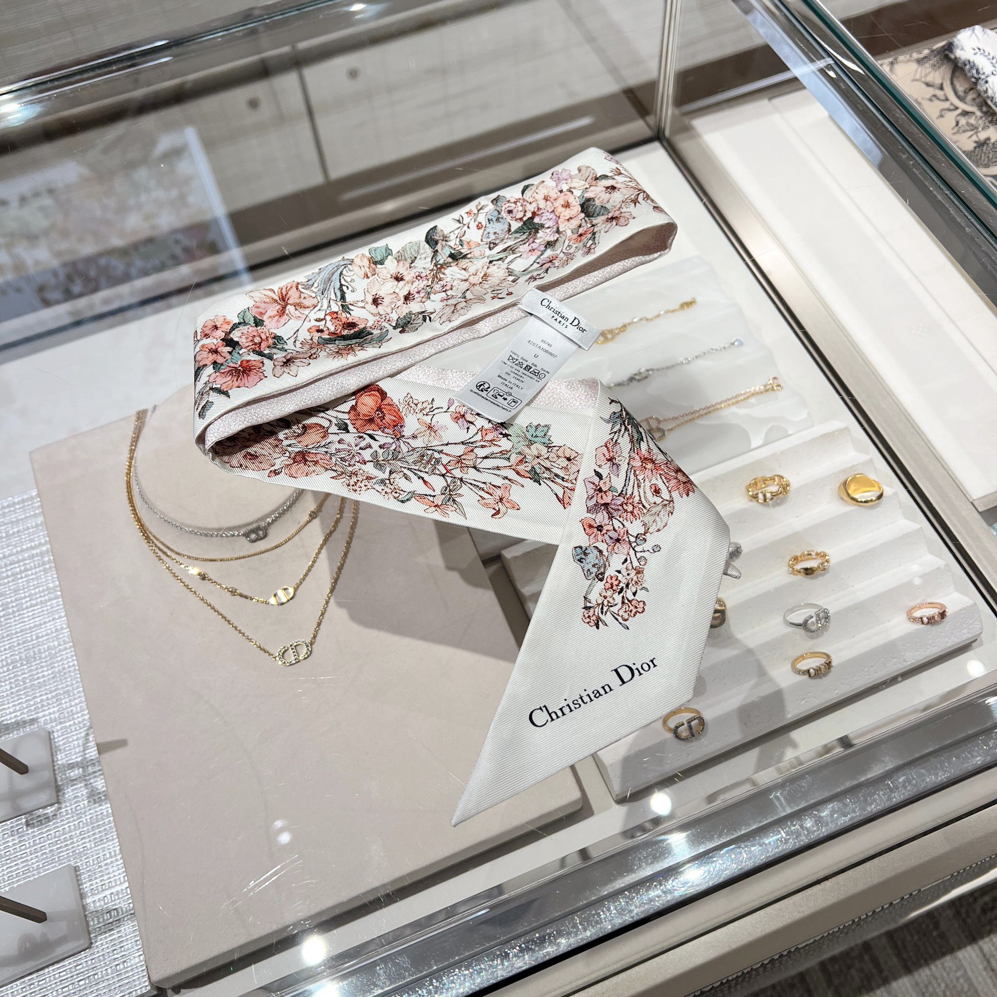 ☆DIOR☆ Dior 4 Saisons Printemps ミッツァ スカーフ♡ (Dior