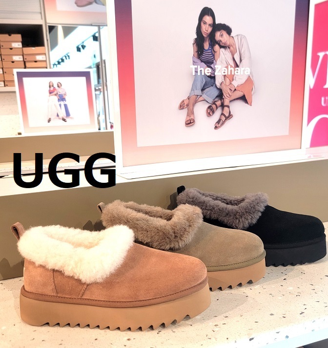 セール【UGG】NITA ファー サンダル☆かかと付きがイイ♪ 厚底版 (UGG