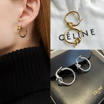 大人気【CELINE】ノット スモールフープ 結び目 ピアス 2色 (CELINE