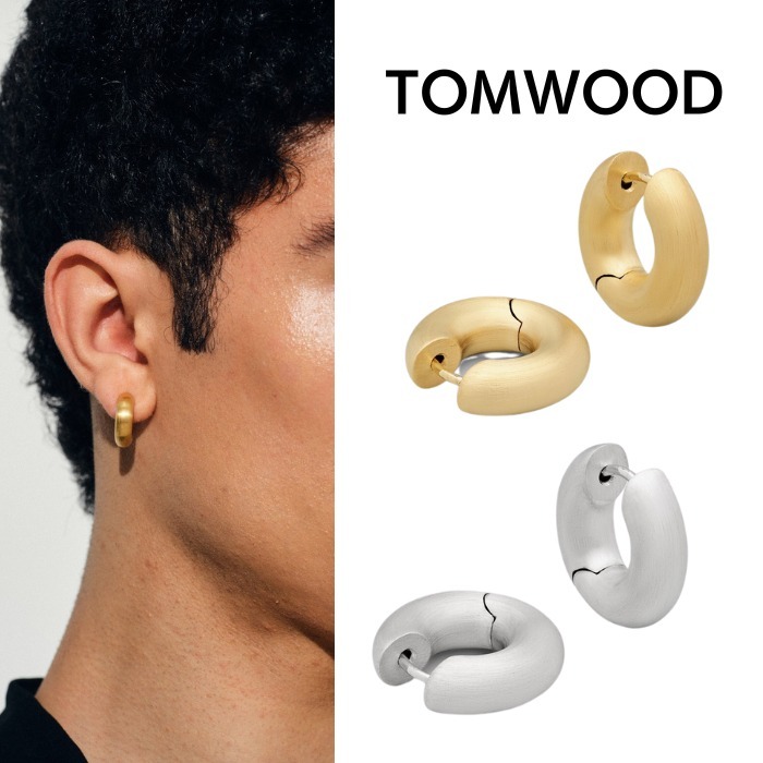 男女兼用】Tom Woodトムウッドチャンキーフープスモールピアス (Tom