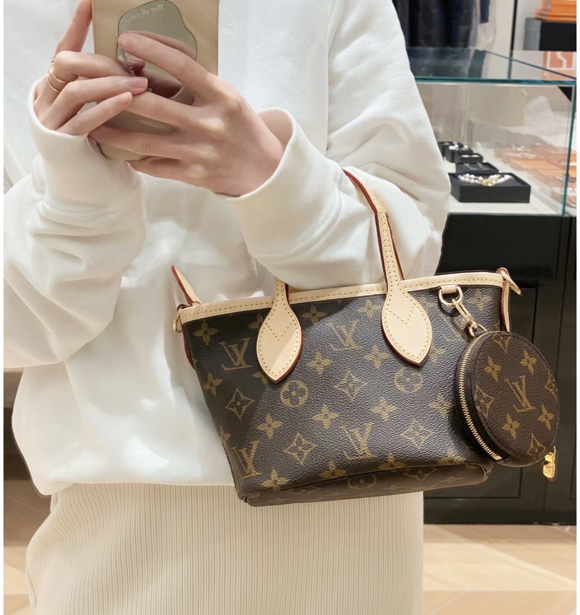 入手困難♪】ルイヴィトン☆ネヴァーフルBB (Louis Vuitton