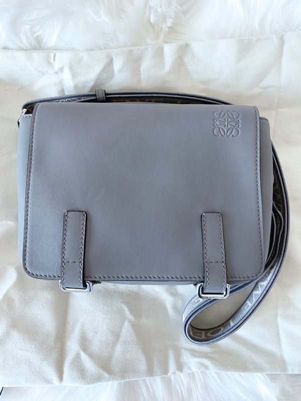 LOEWE/ロエベ ミリタリー メッセンジャーバッグ XS カーフレザー