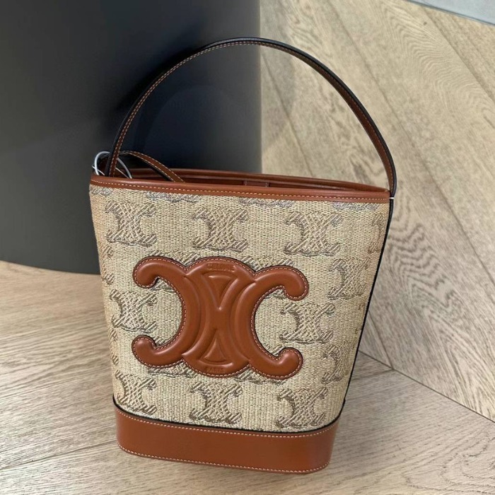 ☆Celine☆スモール バケット キュイル トリオンフジャカード (CELINE