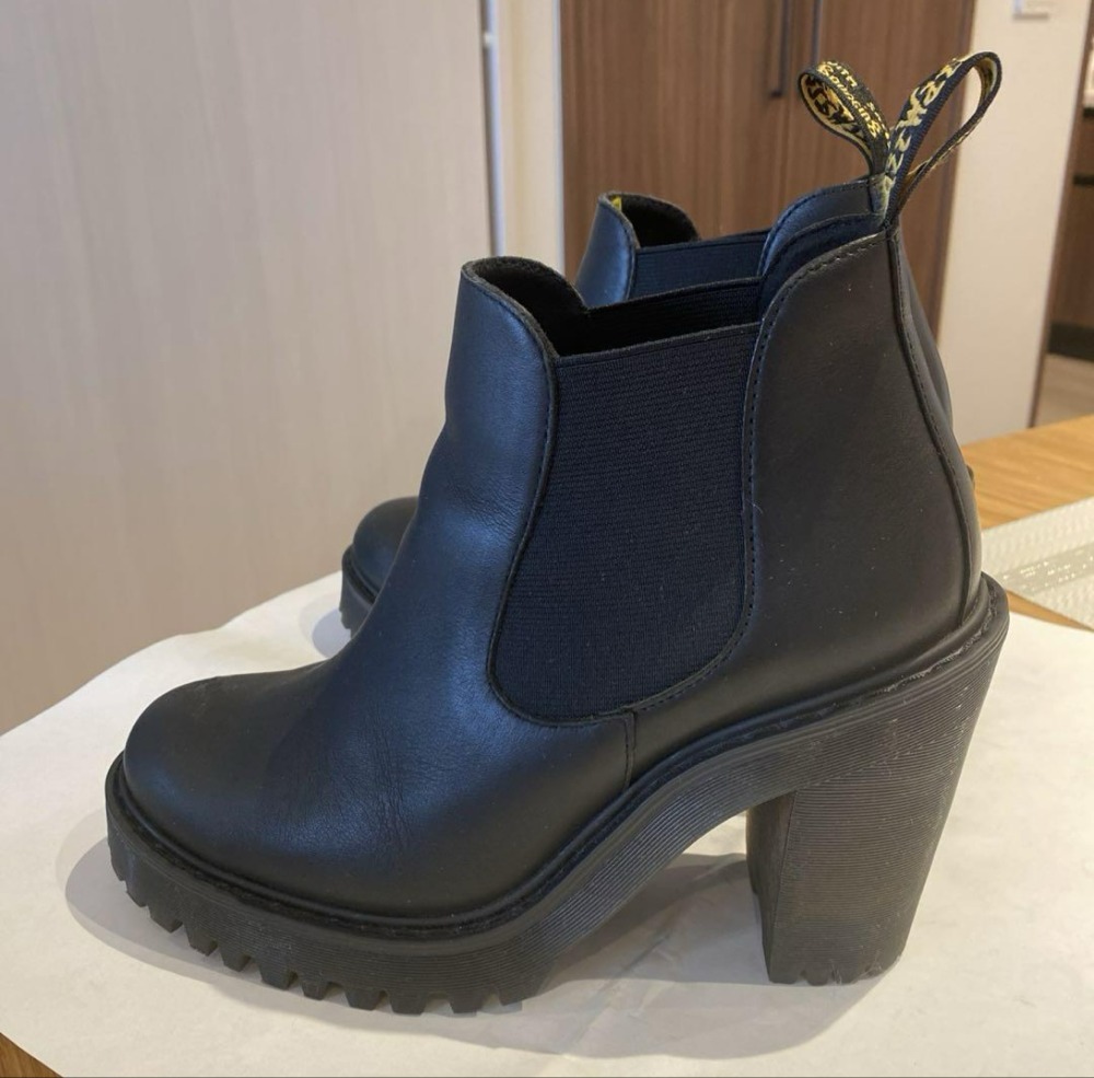 Dr.Martens HURSTONの口コミ・レビュー｜サイズ感や使用感をチェック