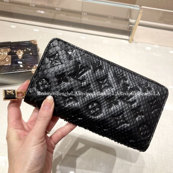 激レア】スネーク☆LOUIS VUITTON☆ZIPPY 長財布 (Louis Vuitton/長