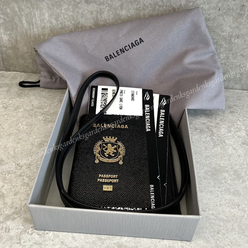 すぐ届く！BALENCIAGA パスポート フォンホルダー (BALENCIAGA