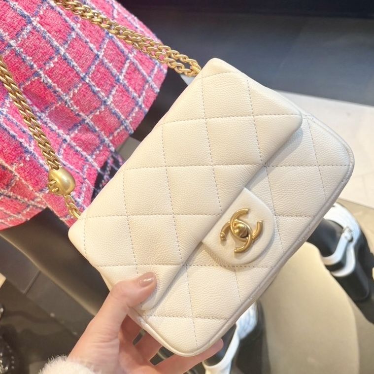 希少☆ハートのアジャスター】 CHANEL ミニ フラップ バッグ (CHANEL