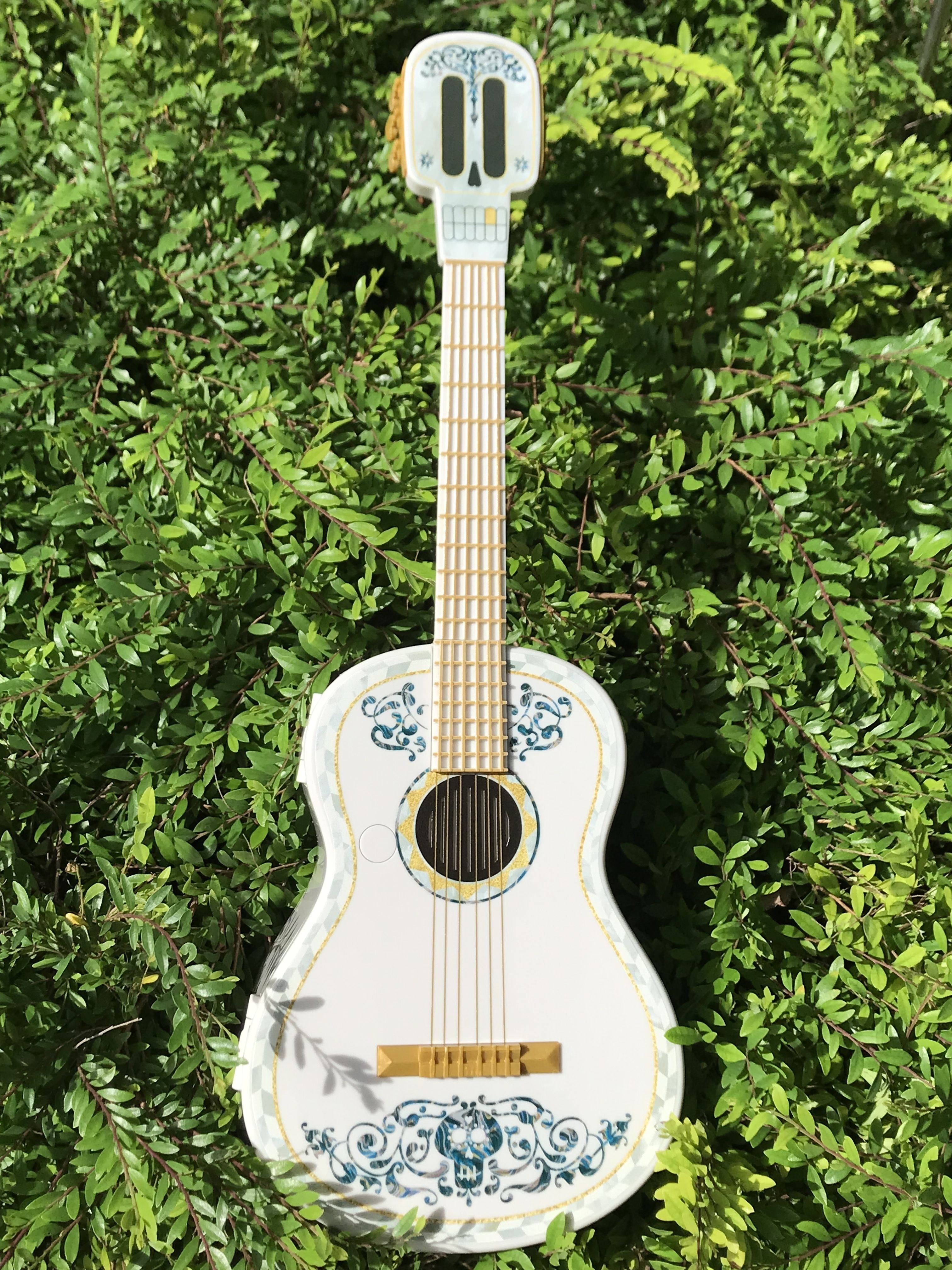 リメンバーミー ポップコーンバケット ギター Coco フィギュア ミ IO5A