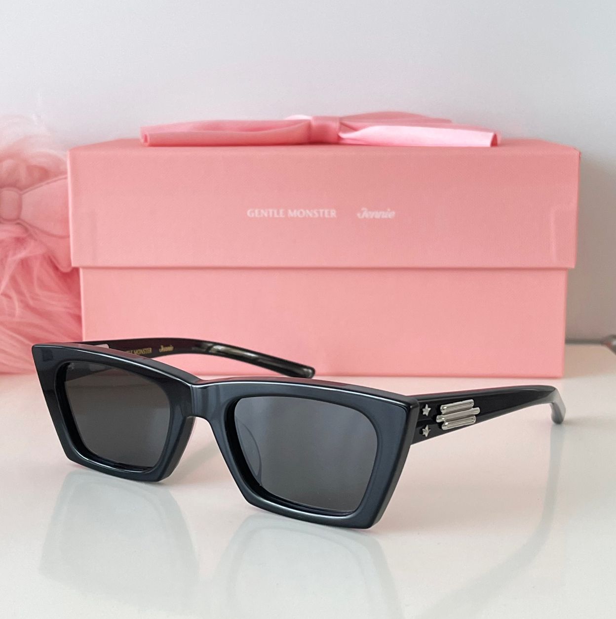 Gentle Monster x Jennie】Jentle Salon☆Baby Pony 01☆Black (Gentle