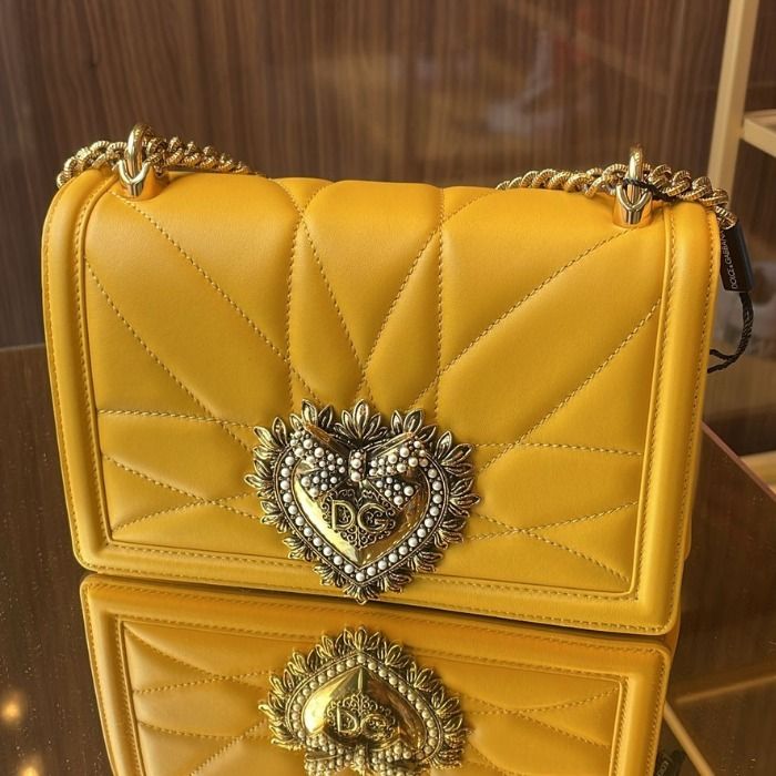 希少 DOLCE&GABBANA ドルガバ ディボーション ショルダーバッグ (Dolce