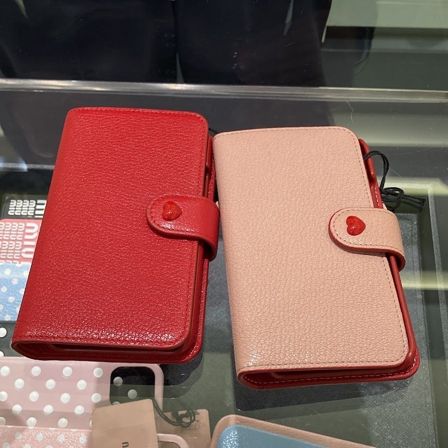 即発!ミュウミュウ MIUMIU スマホケース 手帳型 ロゴ X/XS (MiuMiu