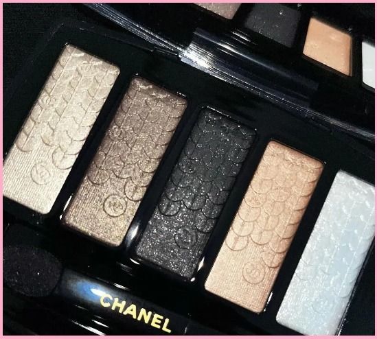 限定品☆chanel 5色アイシャドウ ☆ルミエール グラフィック (CHANEL