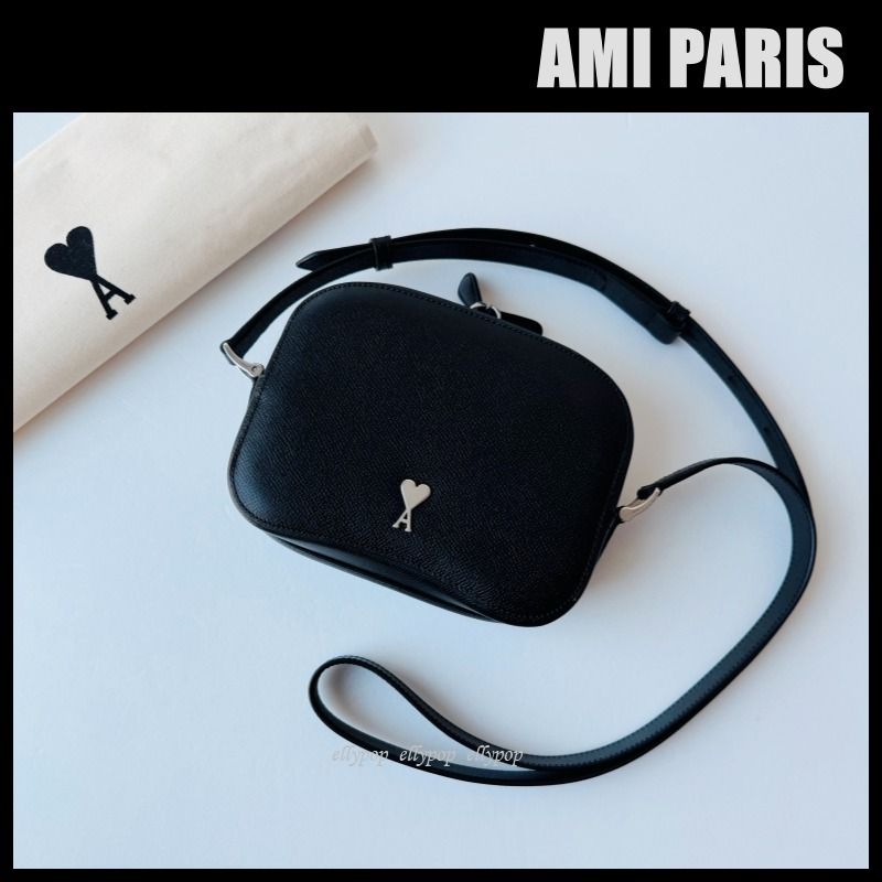 AMI PARIS アミパリス ハートロゴ カメラ ショルダーバッグ (AMI PARIS