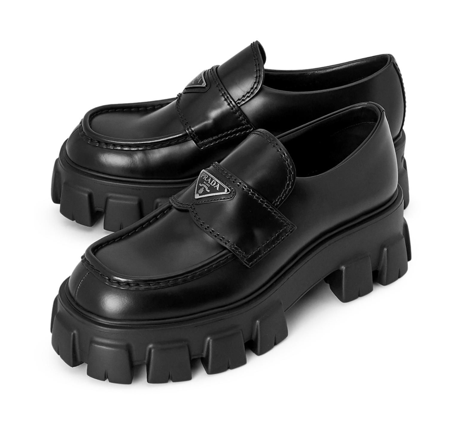 PRADA] プラダ モノリス ブラッシュドレザー ローファー 送料込 (PRADA