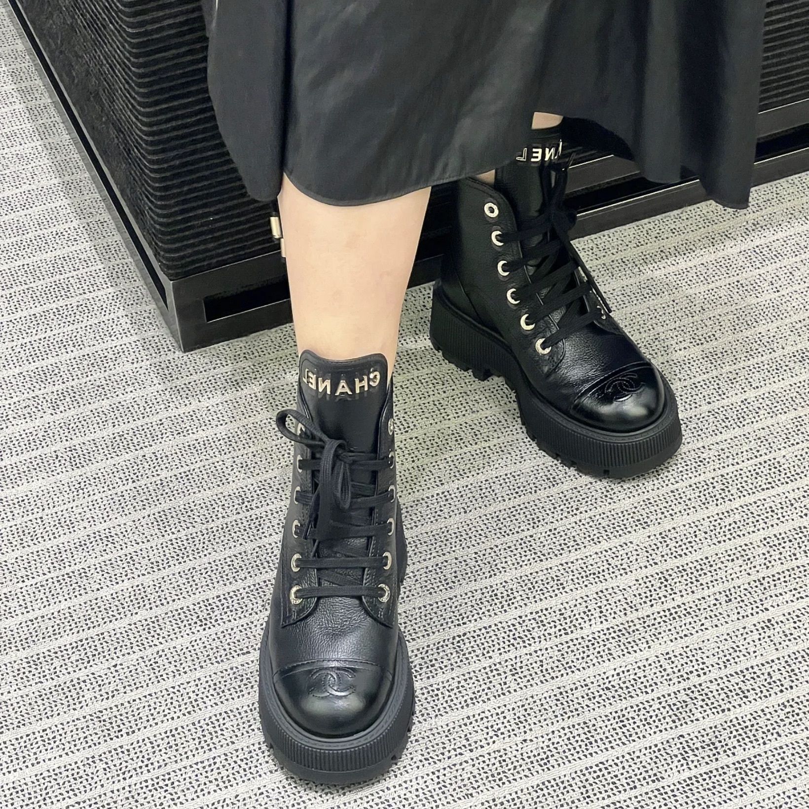 エレガンスを足元から】CHANEL ブーツ (CHANEL/ショートブーツ