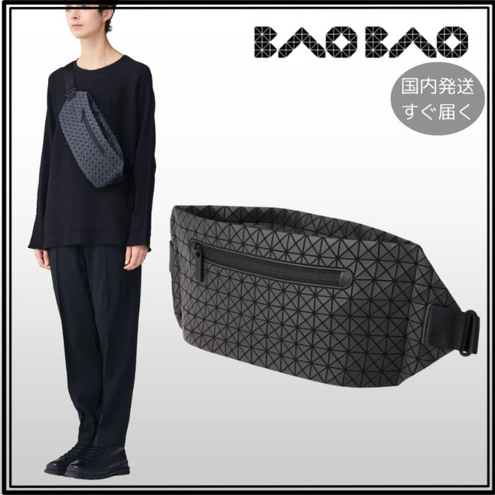 BAO BAO ISSEY MIYAKE】BATON KURO クロスボディバッグ (BAOBAO ISSEY