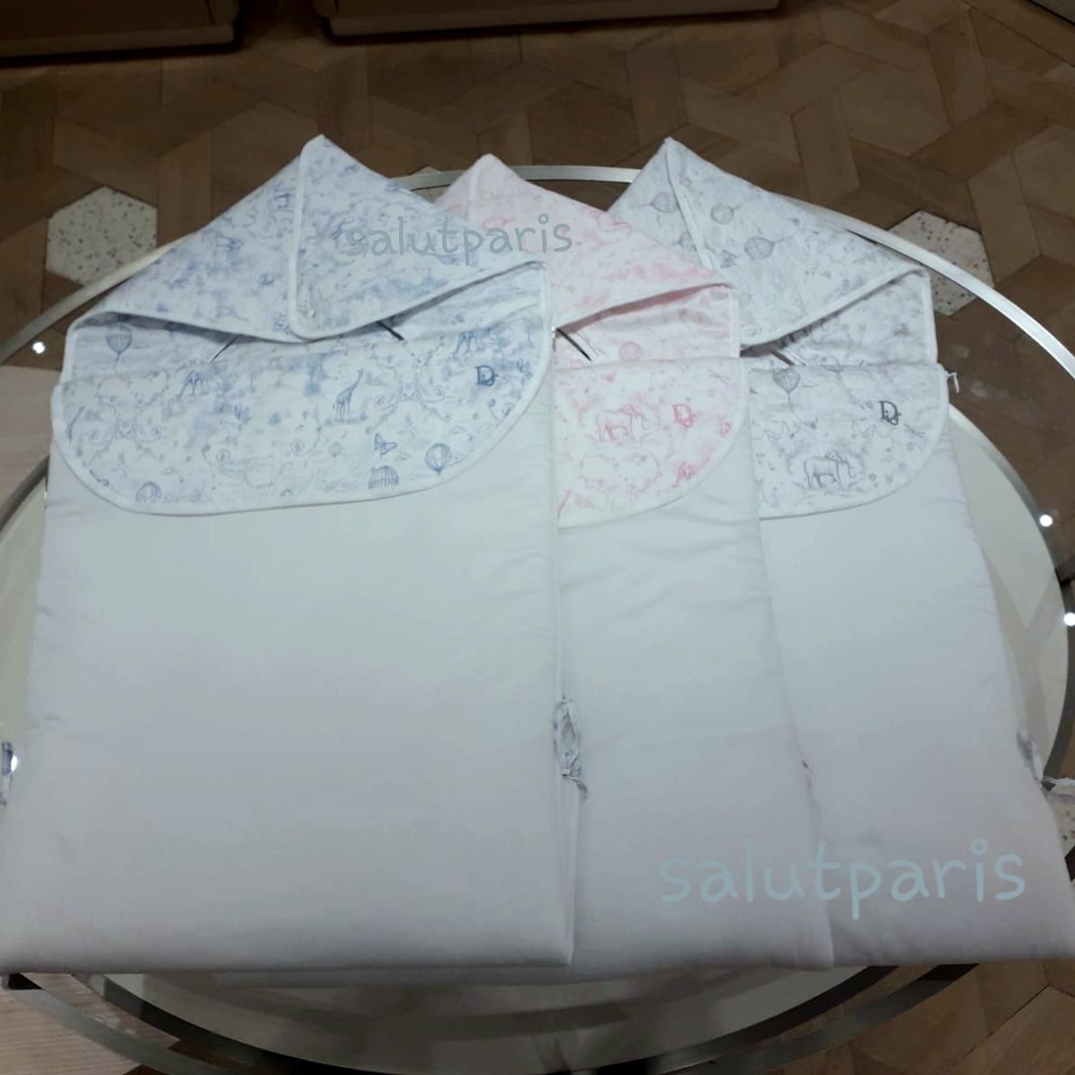 お祝いに☆ベビーディオール☆トワルドゥジュイベビースリーパー (Dior