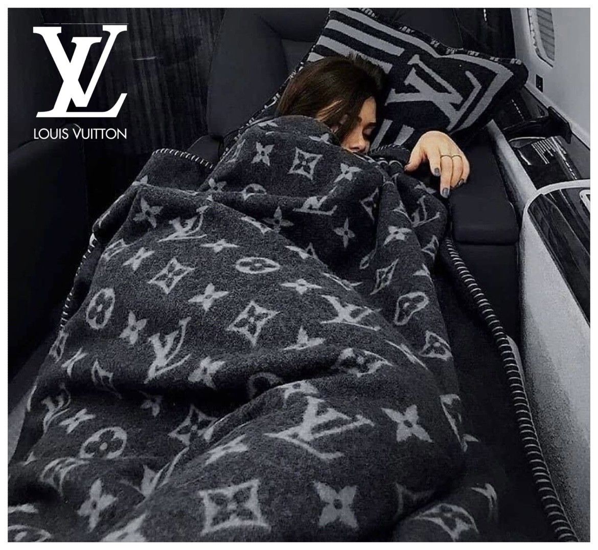 リバーシブルがうれしい♡】ルイヴィトン ブランケット (Louis Vuitton