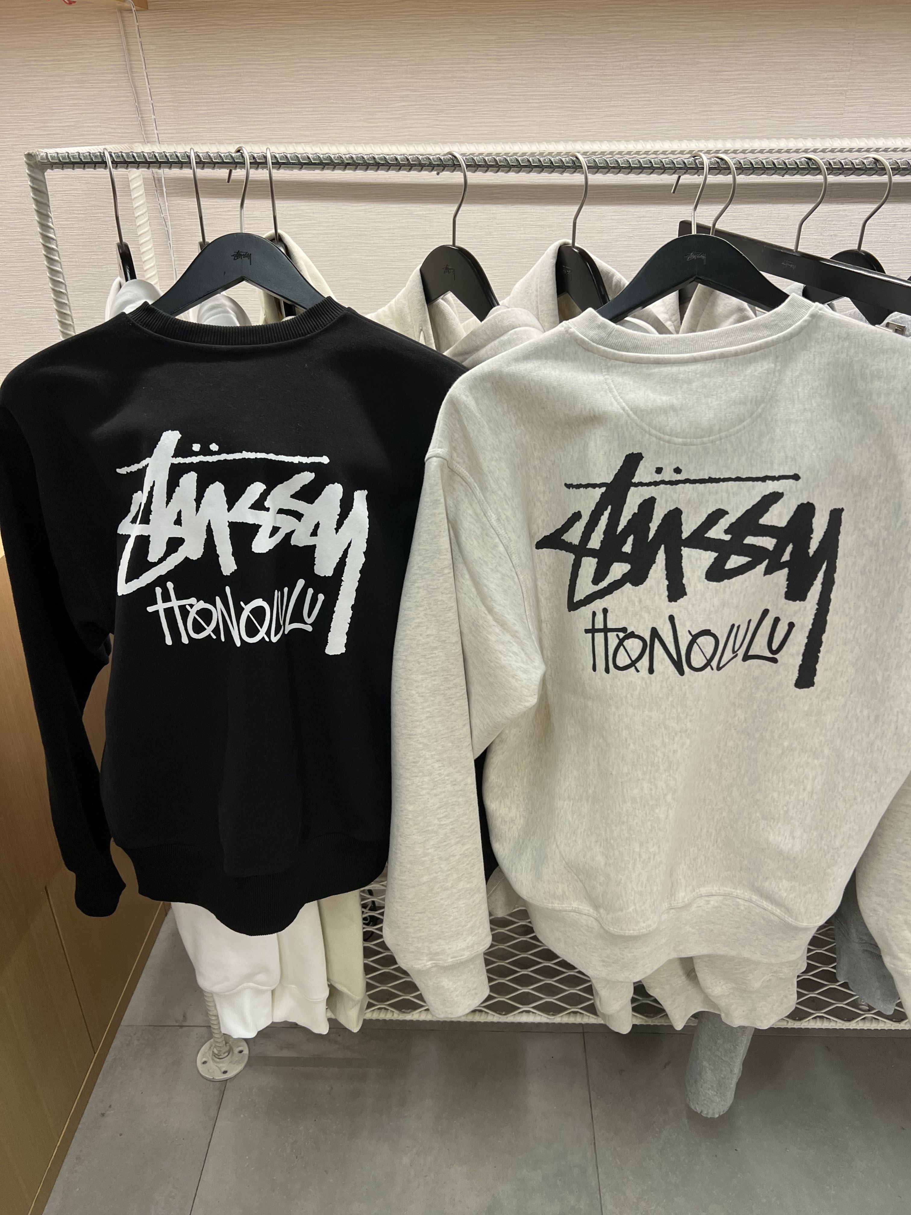 STUSSY ホノルル スウェット M ハワイ限定☆STUSSYホノルル☆メンズ