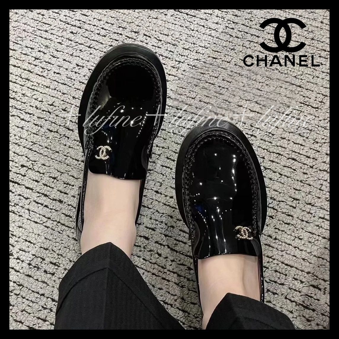 履き心地良くエレガントな雰囲気に♪】シャネル ローファー (CHANEL