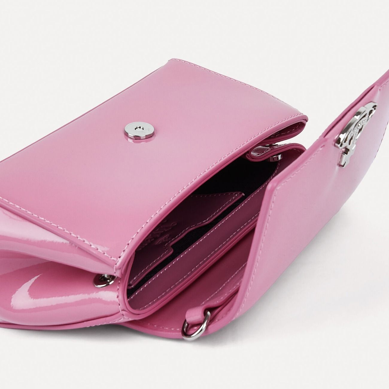 ☆vivienne westwood☆HAZEL Small レザー ショルダーバッグ (S