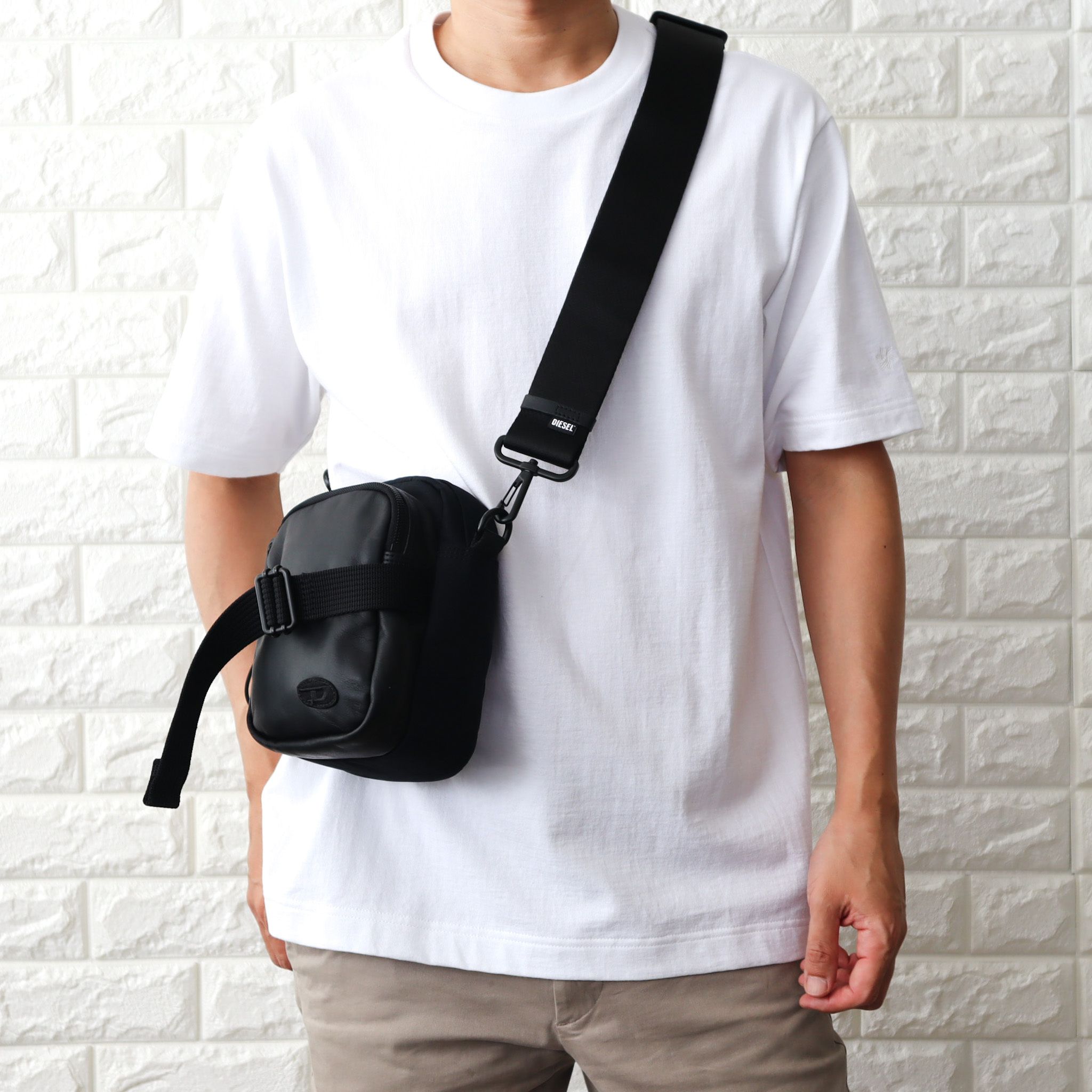 DIESELディーゼル ボディバッグ ショルダーバッグ 本革+ナイロン
