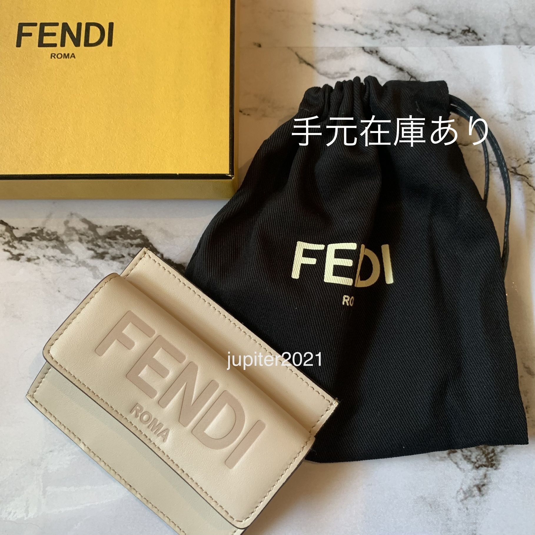 国内即発】フェンディ FENDI ROMAカードケース ＊大人気＊ (FENDI
